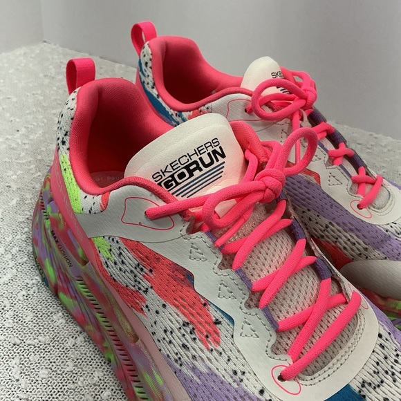 Skechers Max Cushioning Premier 2.0 Unhinged Sneakers Shoes Women's 10 - Picture 3 of 10